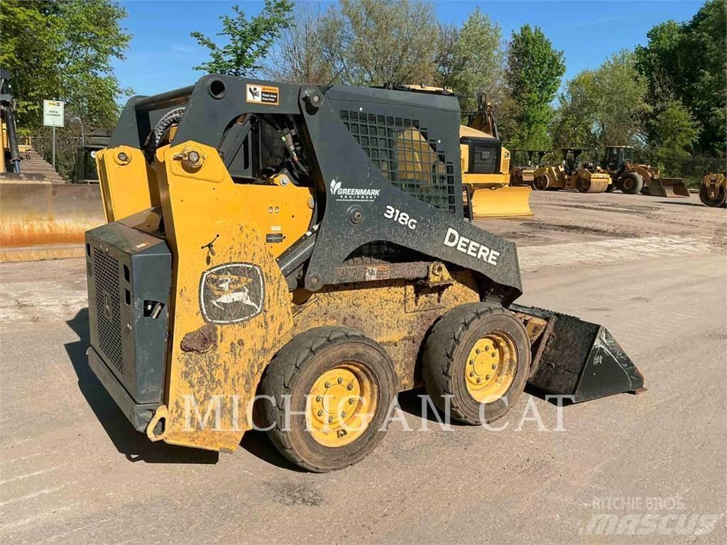 John Deere 318G スキッドステアローダー