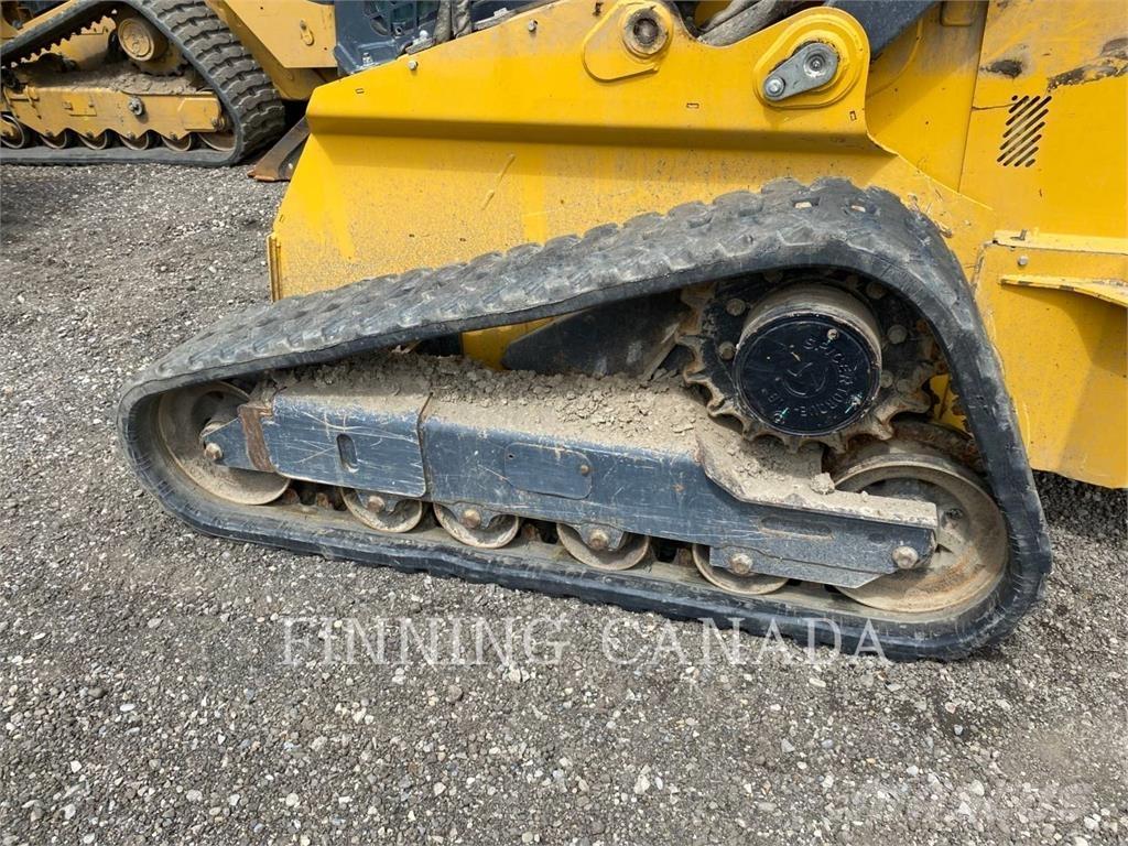 John Deere 325G クローラーローダー