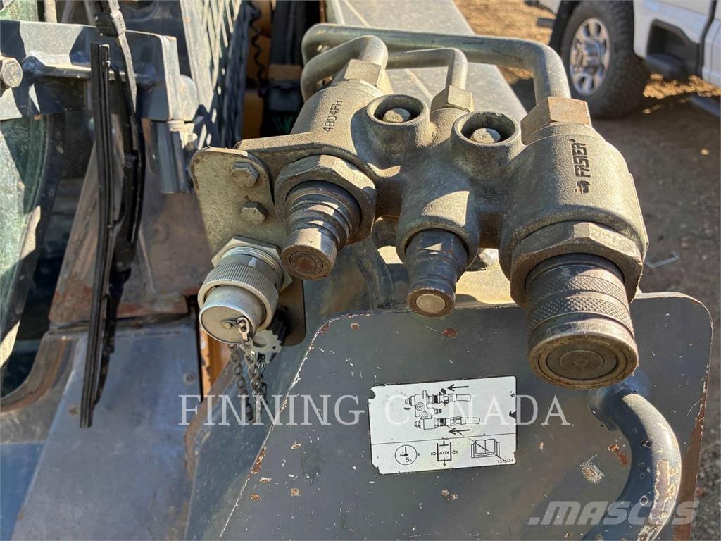 John Deere 333E クローラーローダー