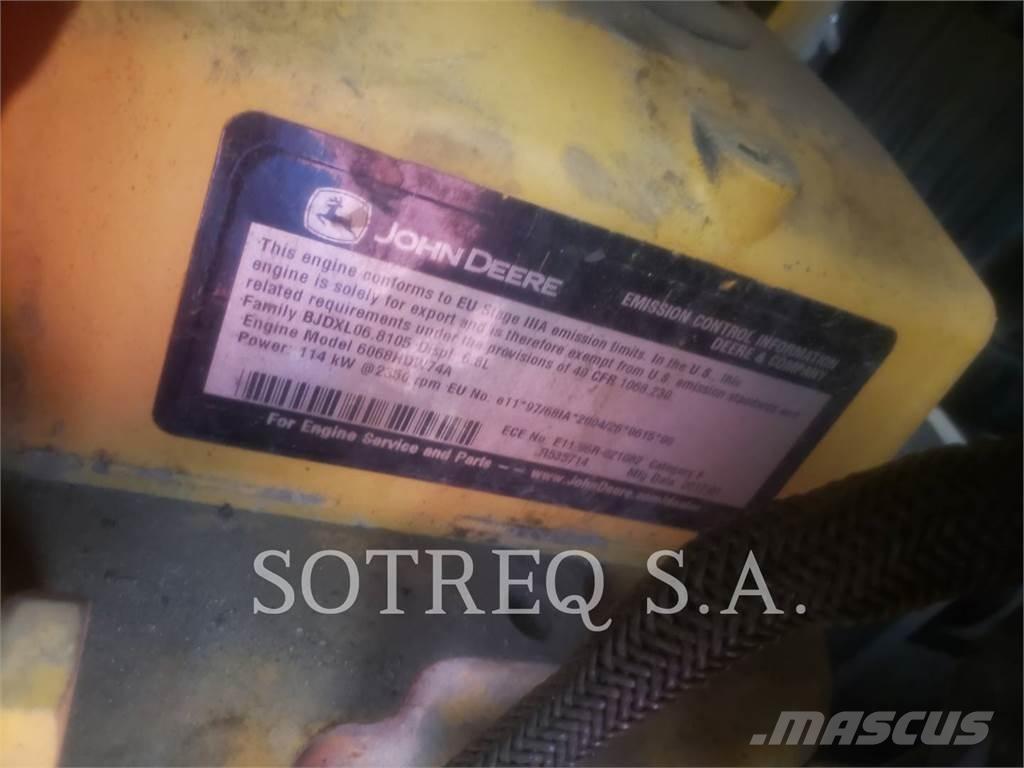 John Deere 524K ホイールローダー・タイヤショベル