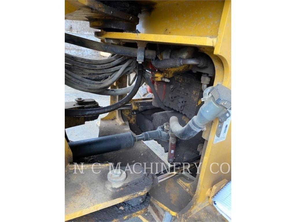 John Deere 544J ホイールローダー・タイヤショベル