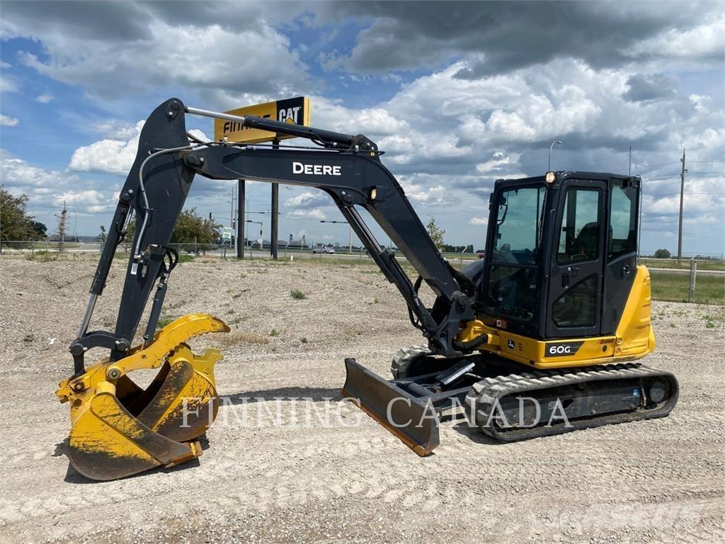 John Deere 60G 大型油圧ショベル12t以上（パワーショベル・ユンボ）
