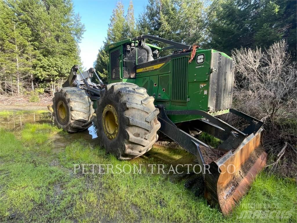 John Deere 648L スキッダー