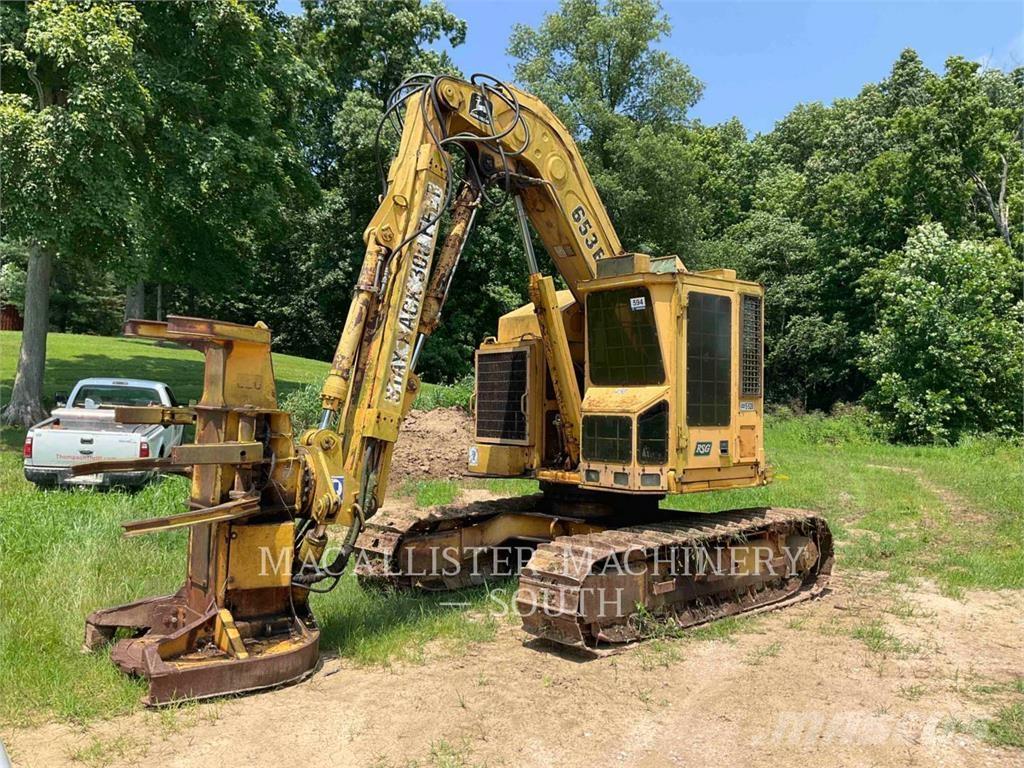 John Deere 653E フェラーバンチャー
