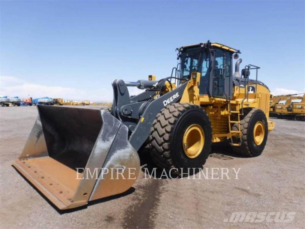 John Deere 744L ホイールローダー・タイヤショベル