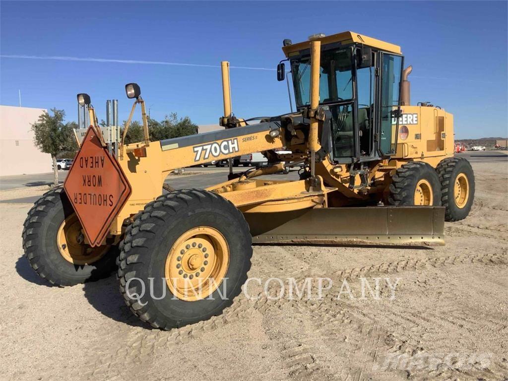 John Deere 770CH モーターグレーダー