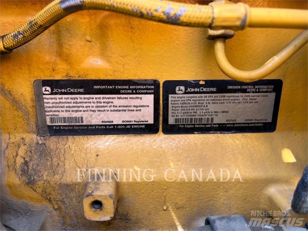 John Deere 772GP モーターグレーダー