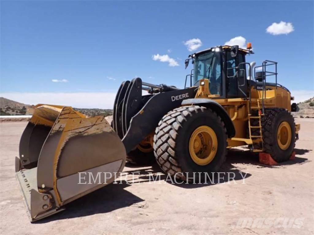 John Deere 844P ホイールローダー・タイヤショベル