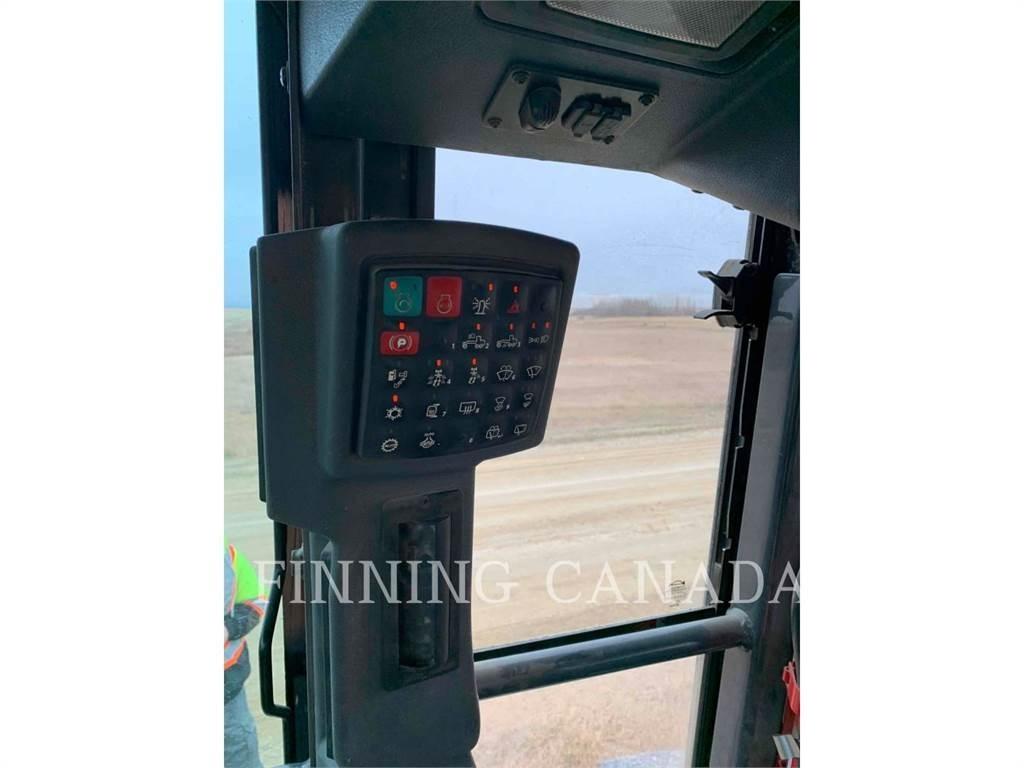 John Deere 870G モーターグレーダー