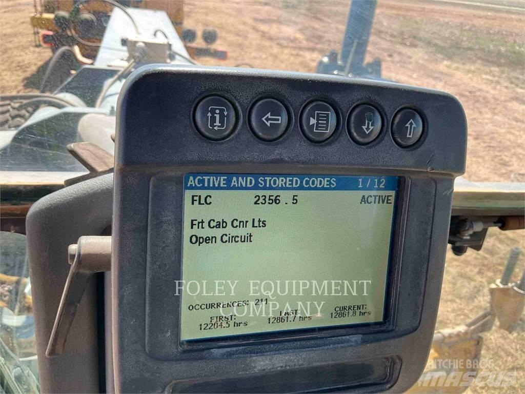 John Deere 872G モーターグレーダー