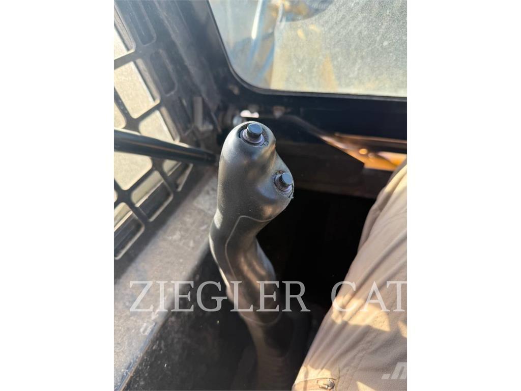 John Deere & CO. 270 スキッドステアローダー