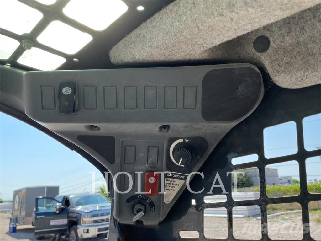 John Deere & CO. 314G スキッドステアローダー