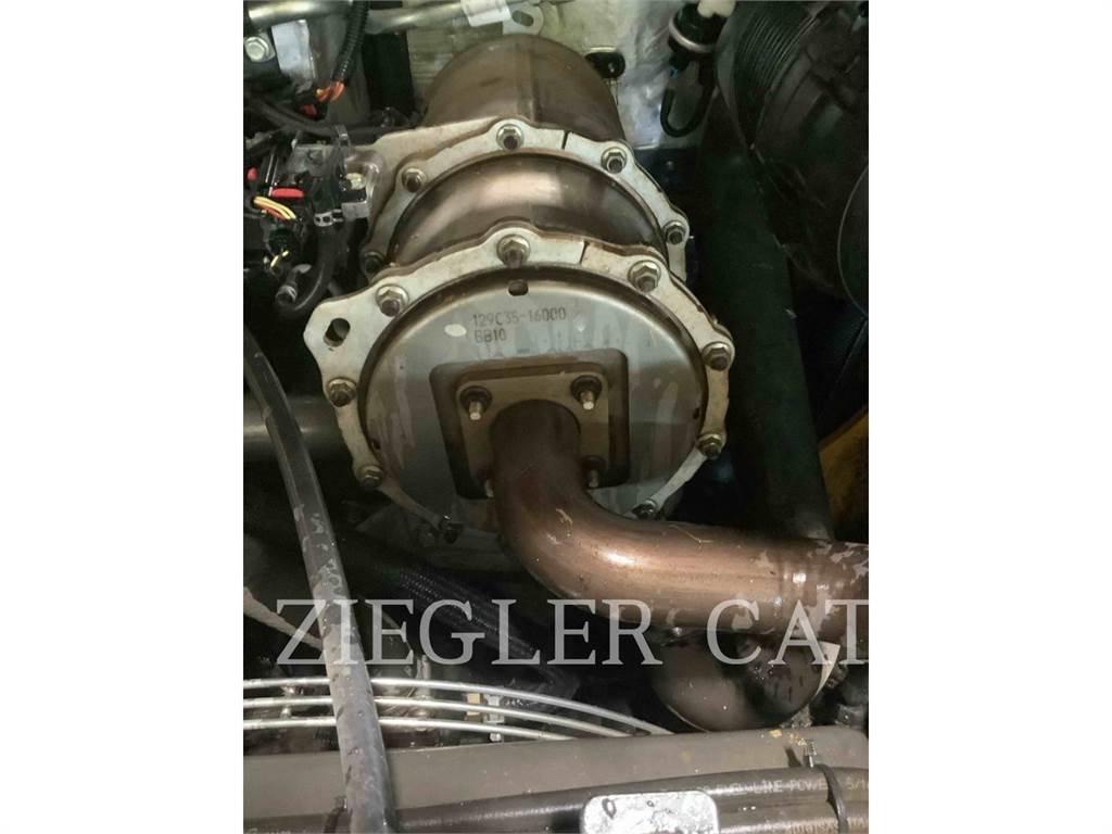 John Deere & CO. 318G スキッドステアローダー