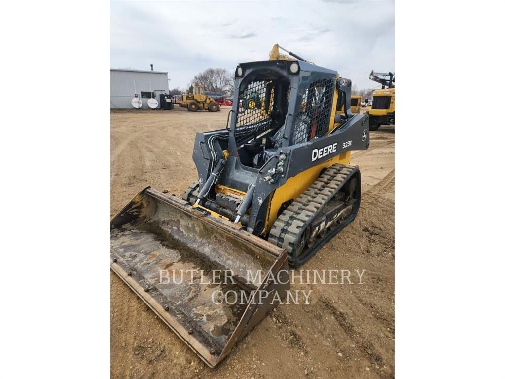 John Deere & CO. 323E クローラーローダー