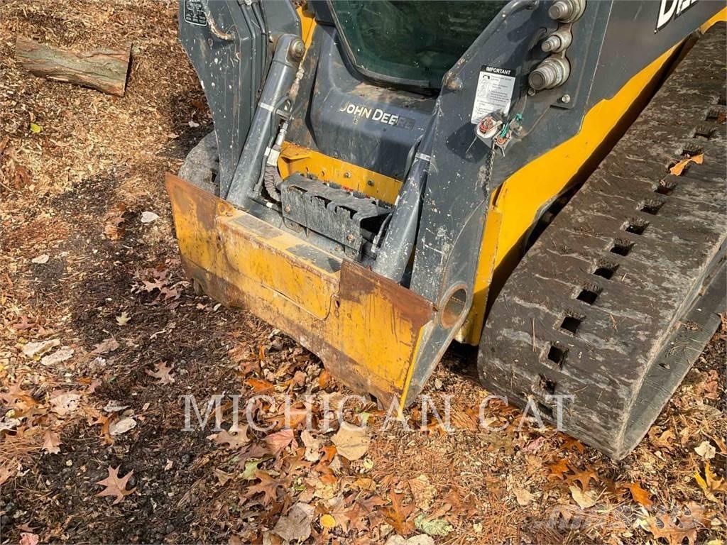 John Deere & CO. 325 スキッドステアローダー