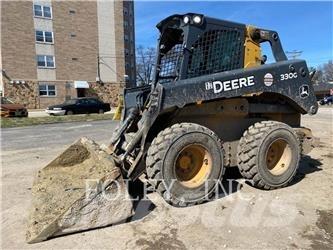 John Deere & CO. 330G スキッドステアローダー