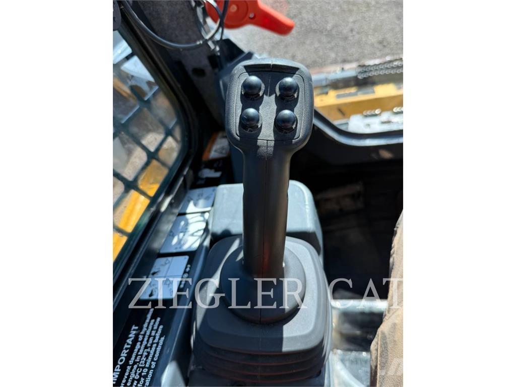 John Deere & CO. 333G クローラーローダー