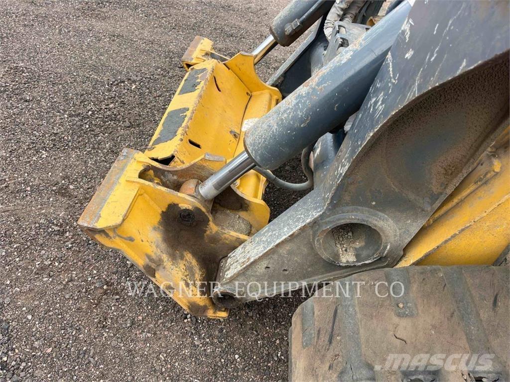 John Deere & CO. 333G クローラーローダー
