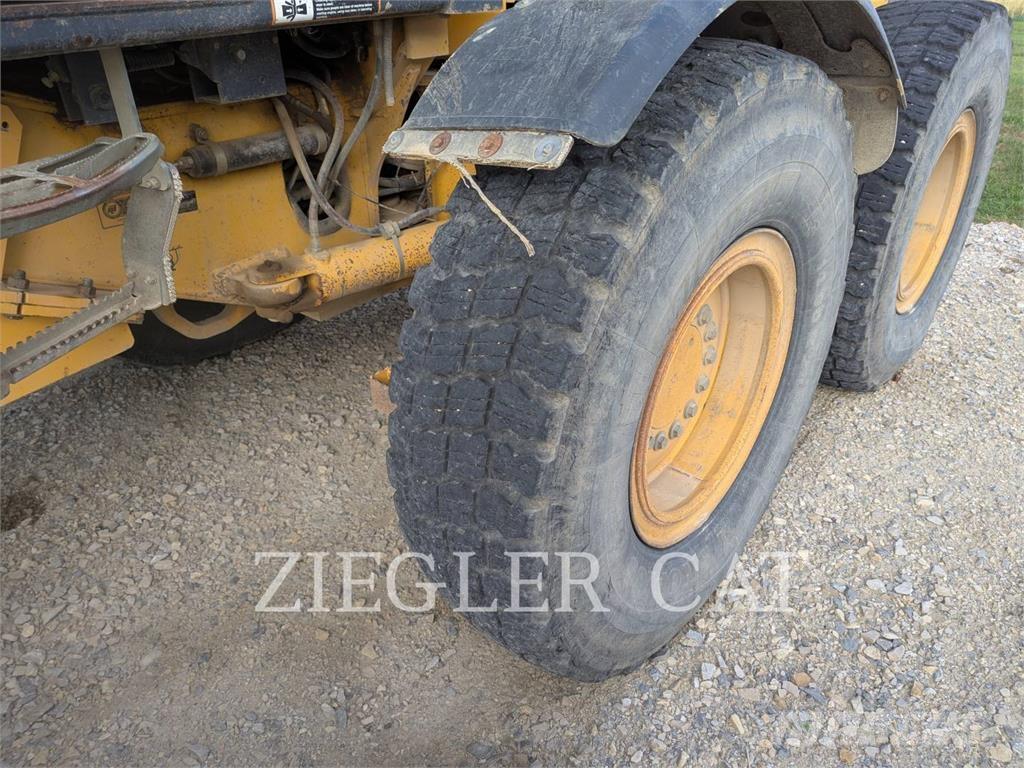 John Deere & CO. 772CH モーターグレーダー