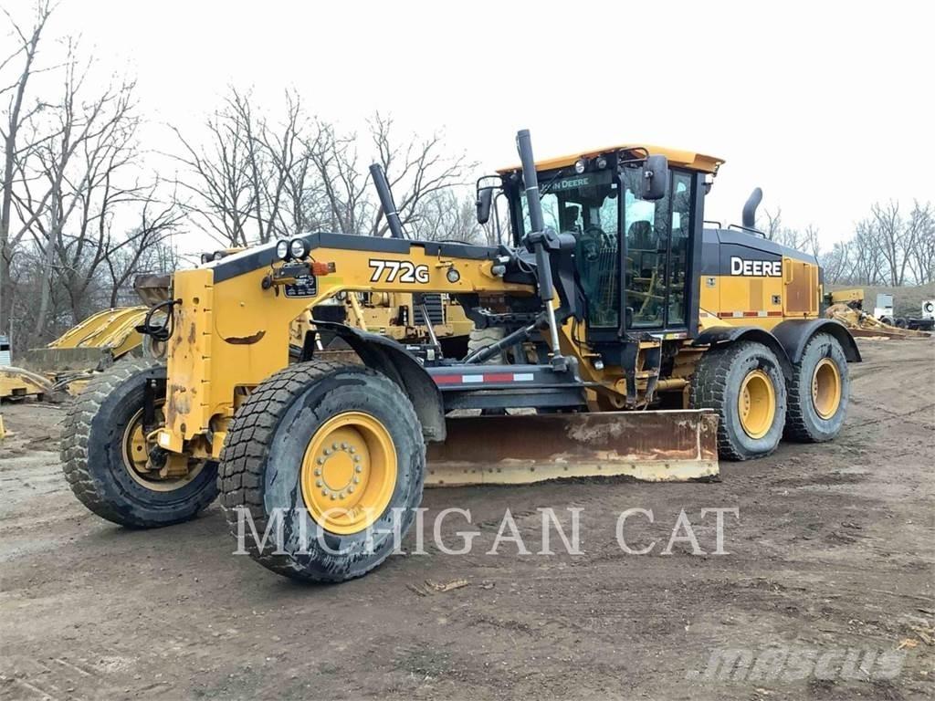 John Deere & CO. 772G モーターグレーダー