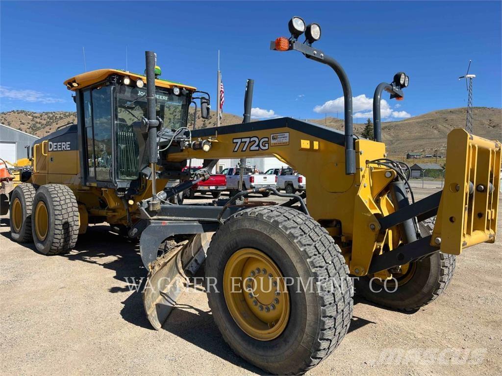 John Deere & CO. 772G AWD モーターグレーダー