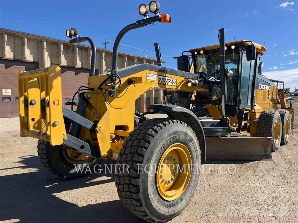 John Deere & CO. 772G AWD モーターグレーダー