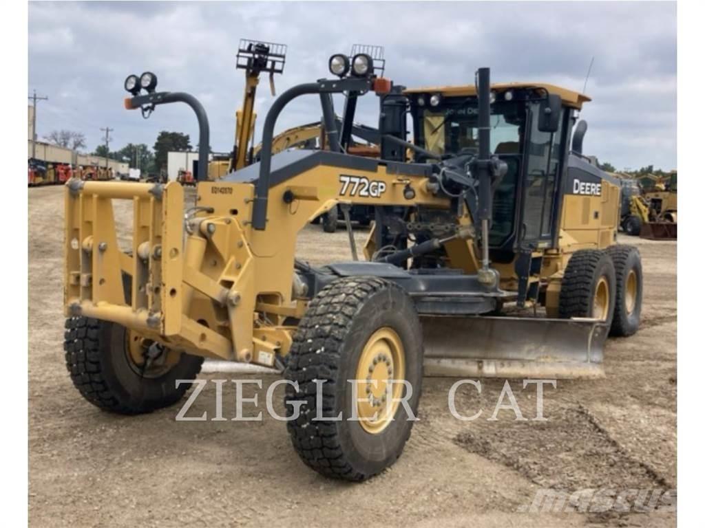 John Deere & CO. 772GP モーターグレーダー