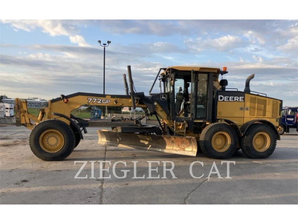 John Deere & CO. 772GP モーターグレーダー