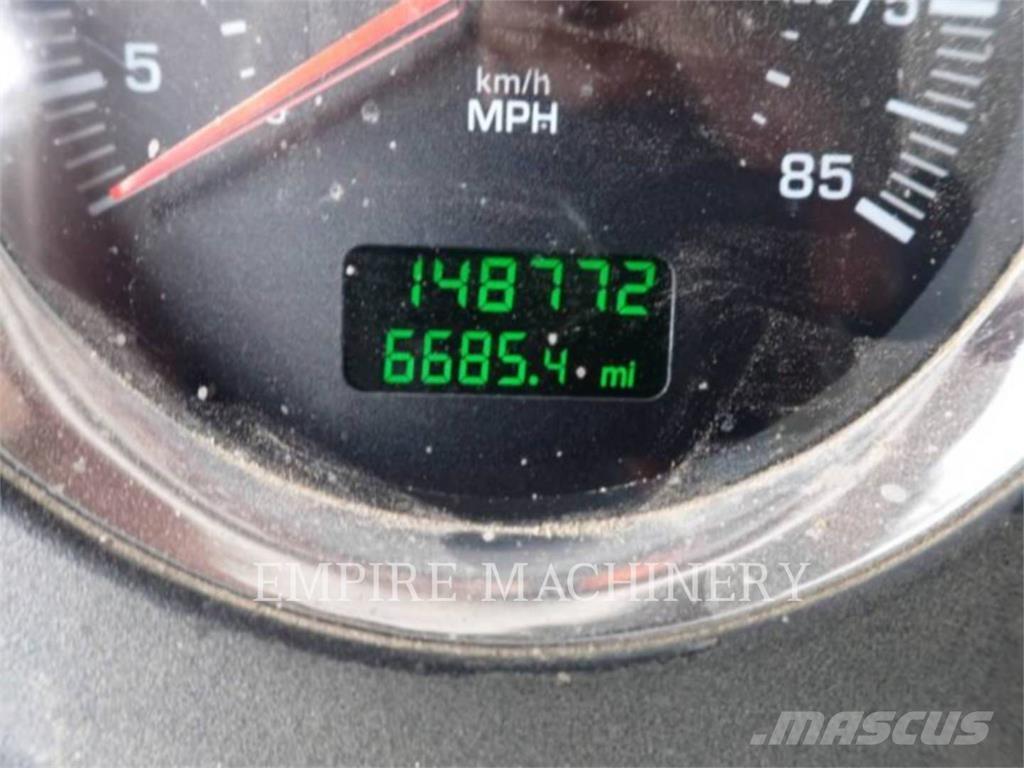 Kenworth (OBSOLETE) T800 タンカートラック