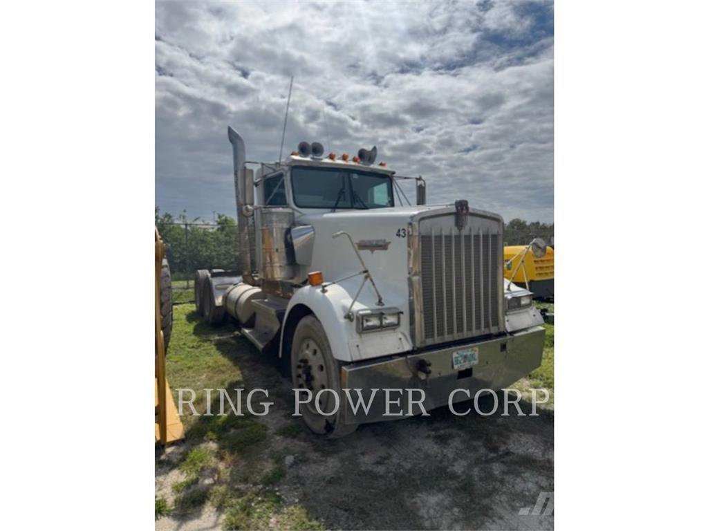 Kenworth W900S その他トラック