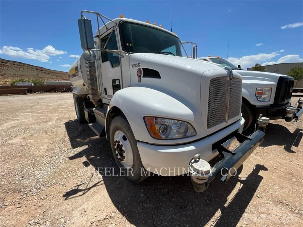 Kenworth WT2000 A タンカートラック