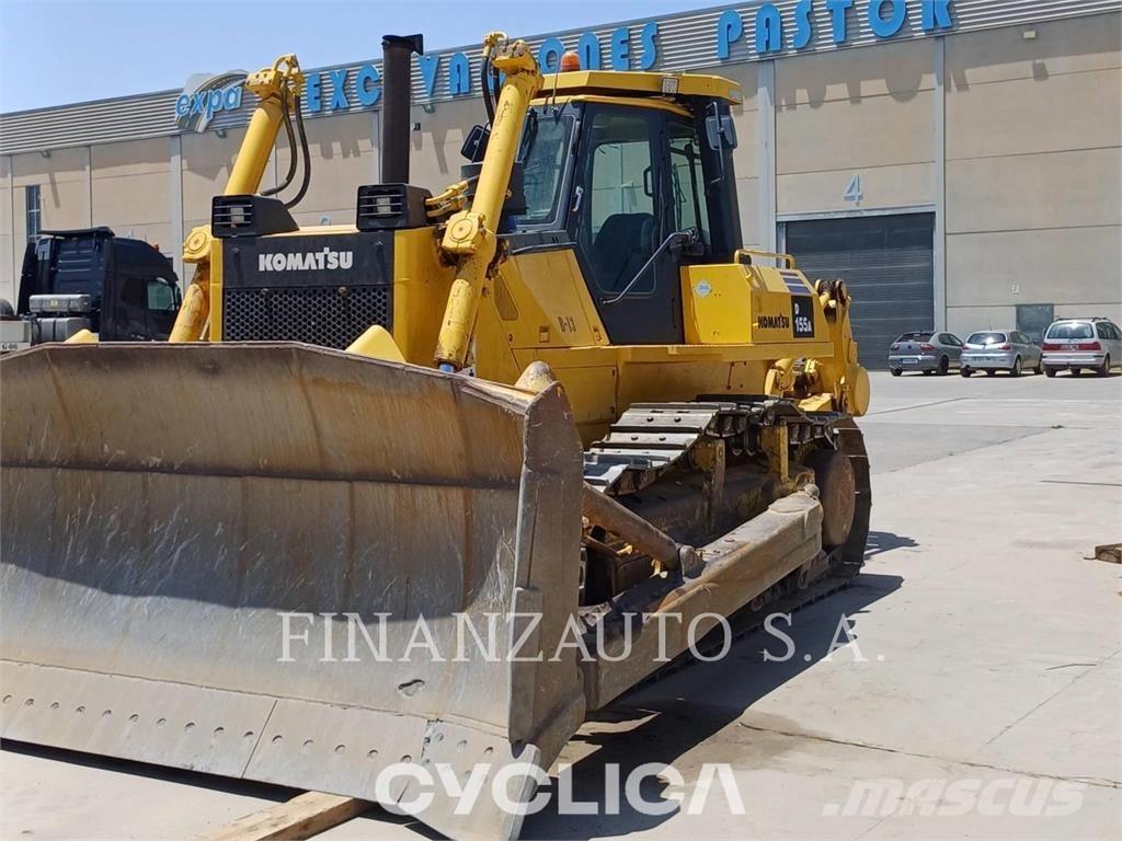 Komatsu D155 ブルドーザー