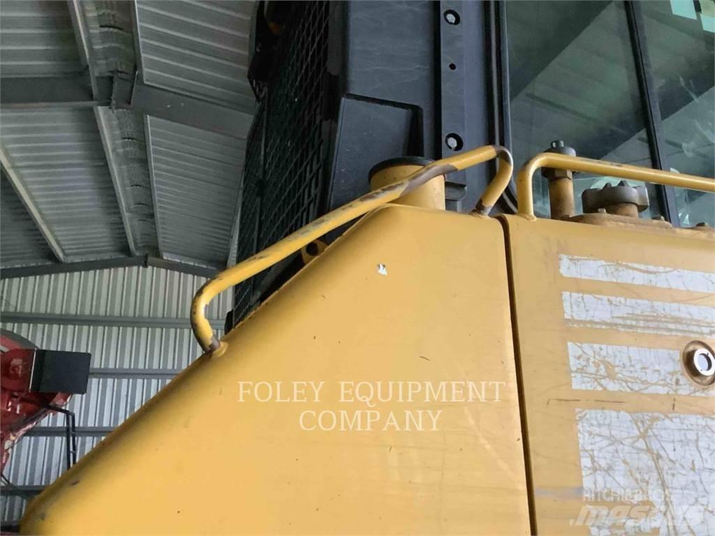 Komatsu D65EX17 ブルドーザー