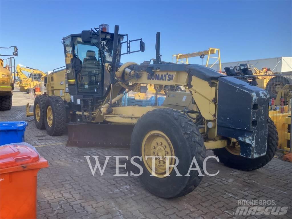 Komatsu GD555-5 モーターグレーダー