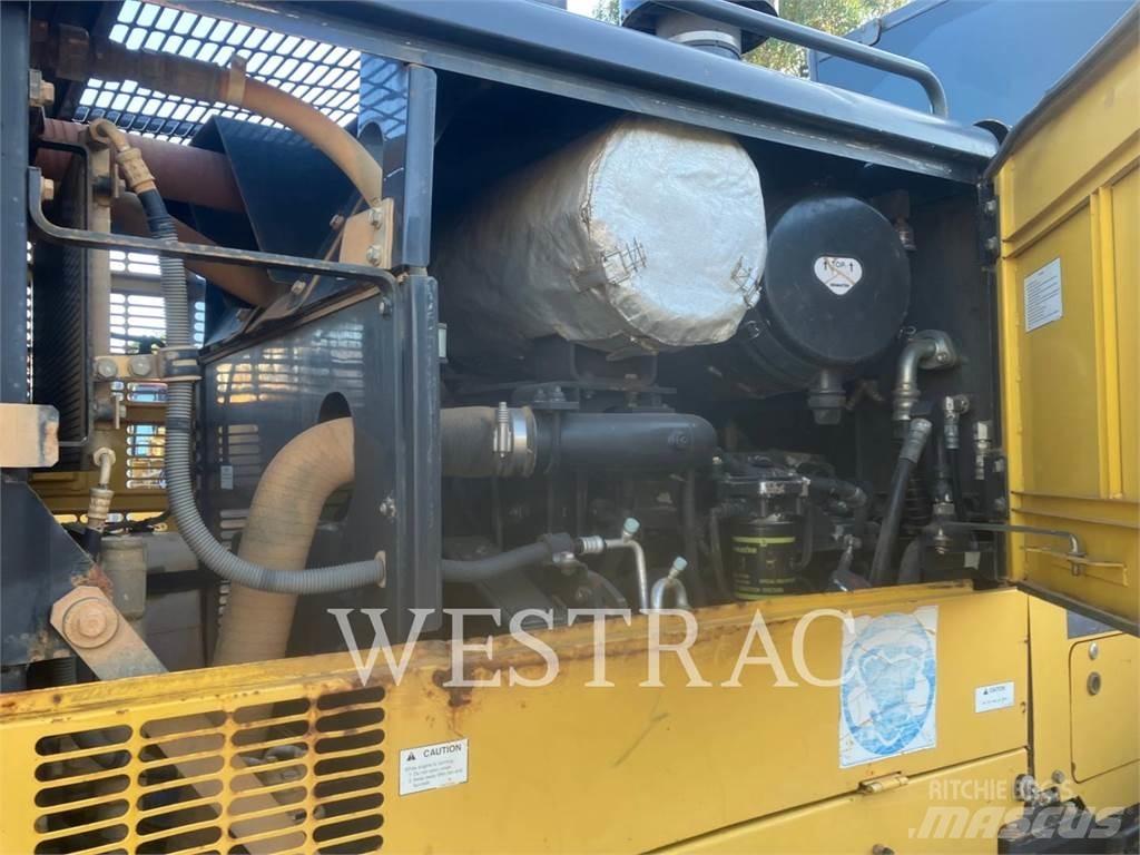Komatsu GD555-5 モーターグレーダー