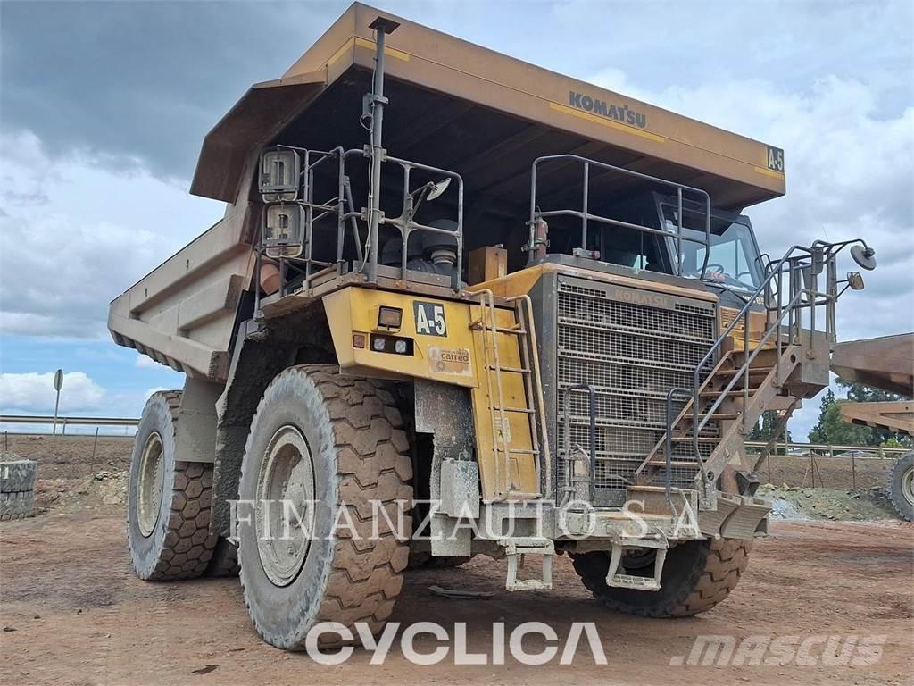 Komatsu HD785-7 アーティキュレート式ダンプトラック