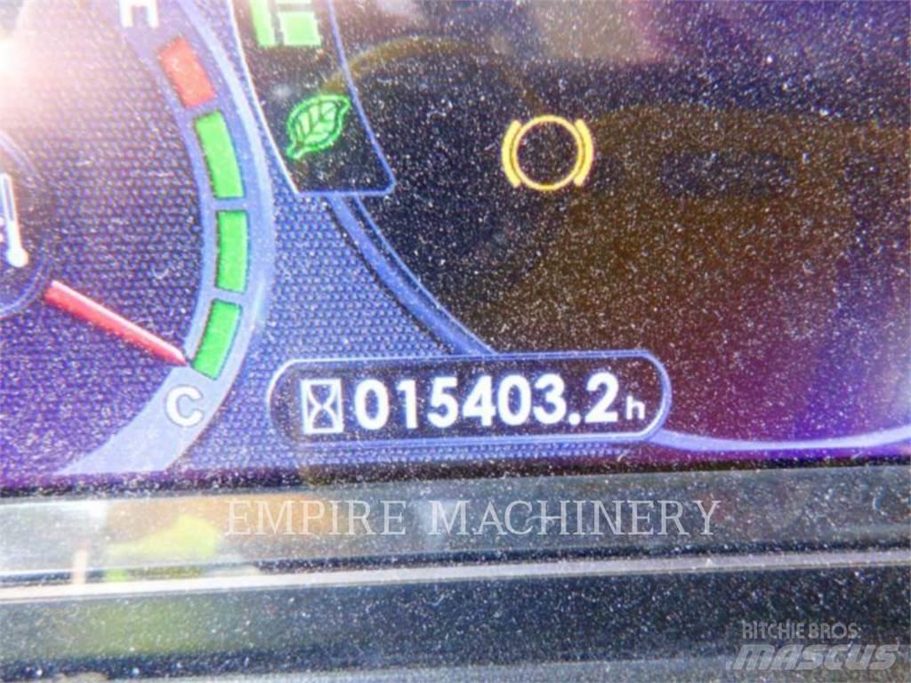 Komatsu HD785-8 アーティキュレート式ダンプトラック