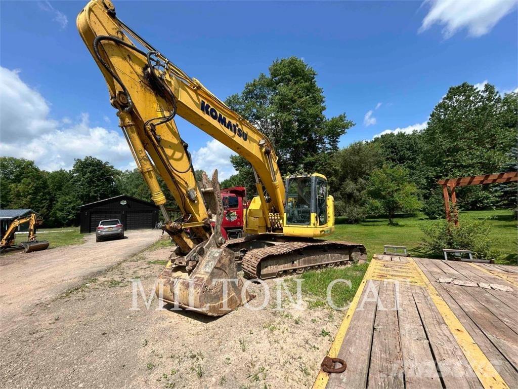 Komatsu PC228USLC-10 大型油圧ショベル12t以上（パワーショベル・ユンボ）