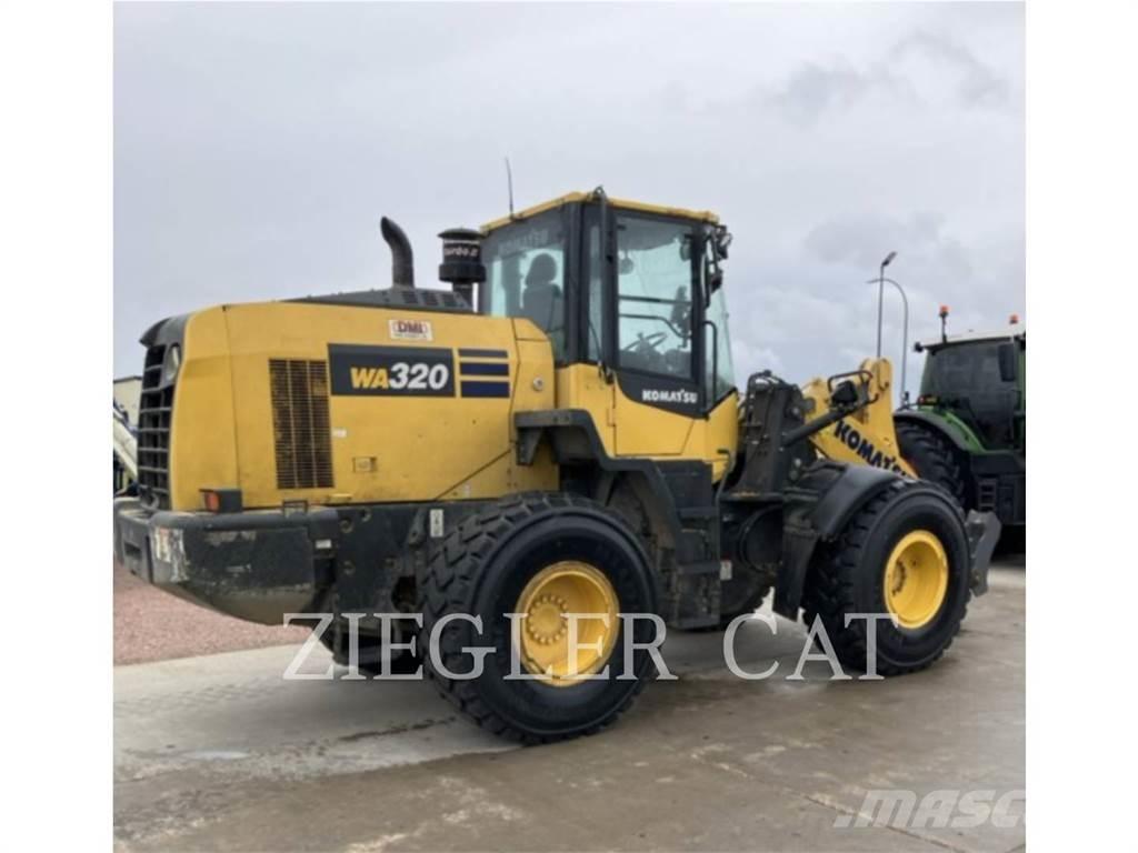 Komatsu WA320 ホイールローダー・タイヤショベル