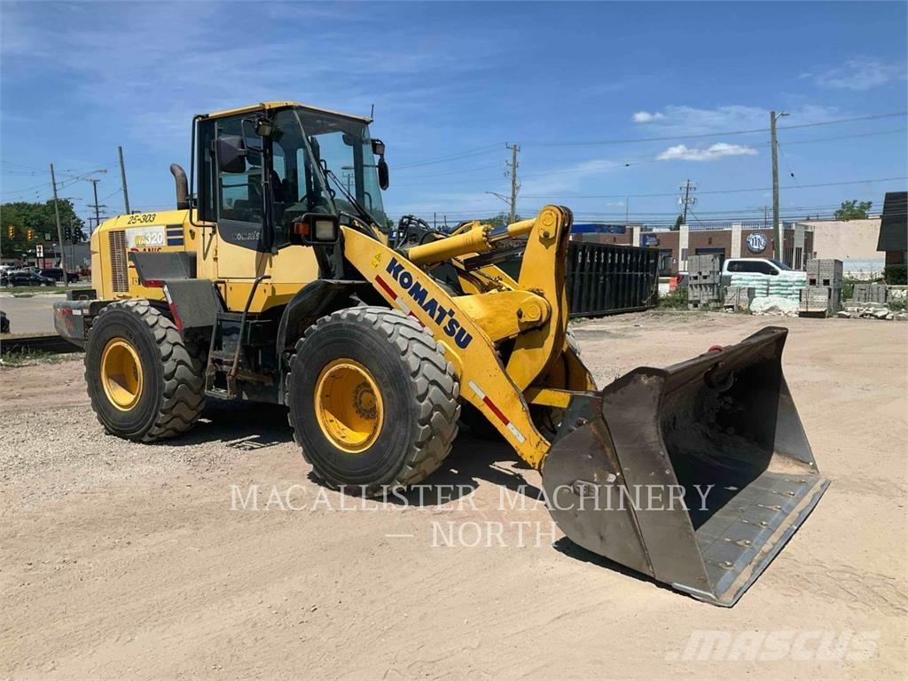 Komatsu WA320-7 ホイールローダー・タイヤショベル