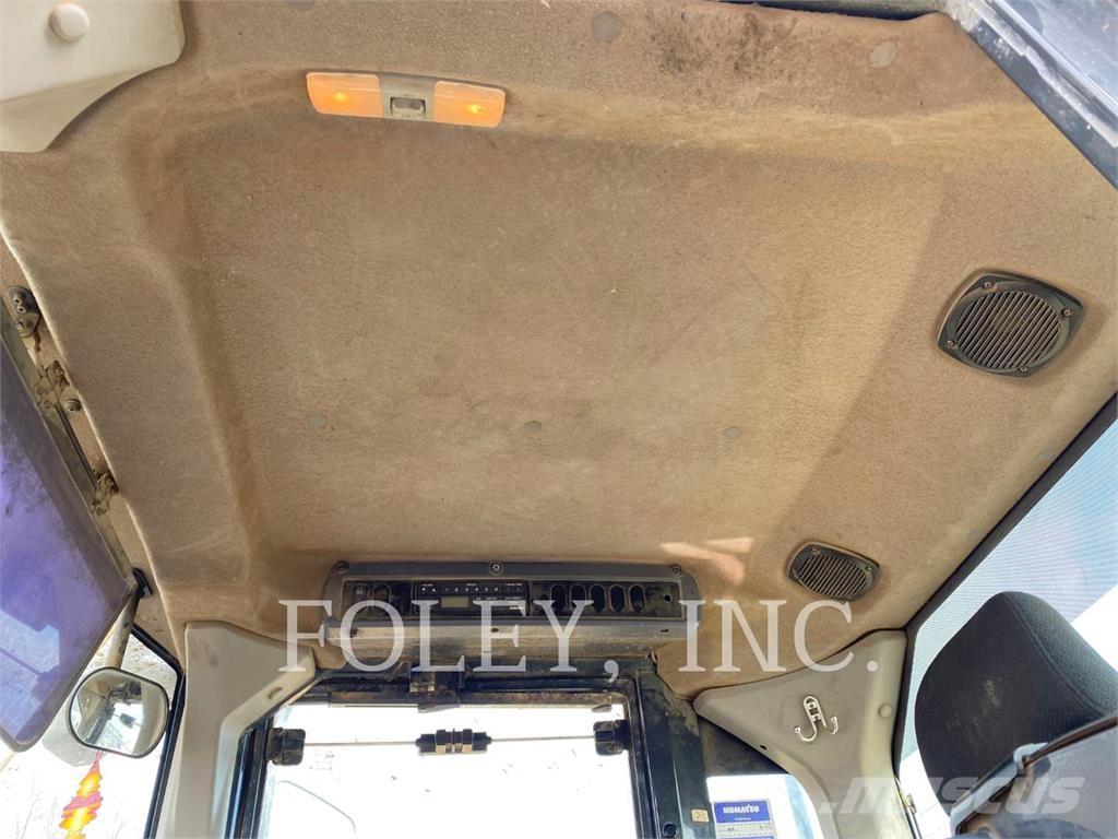 Komatsu WA470-8 ホイールローダー・タイヤショベル