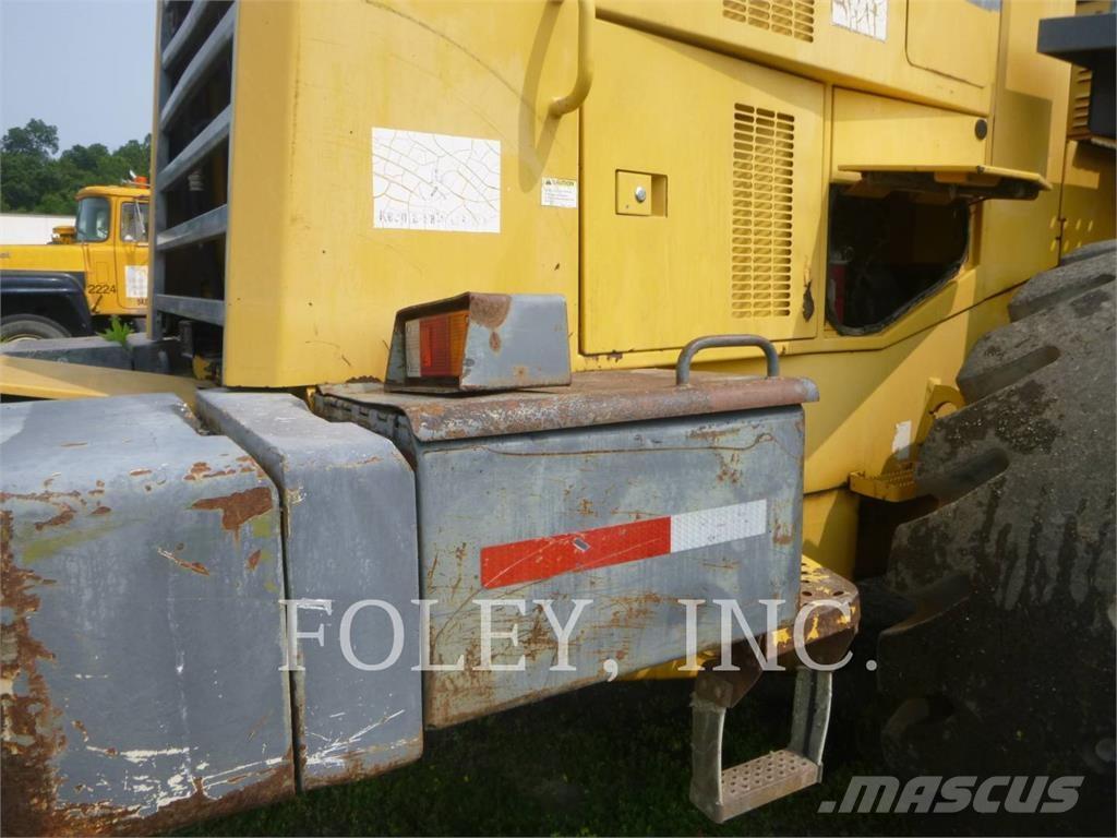 Komatsu WA500-3 ホイールローダー・タイヤショベル