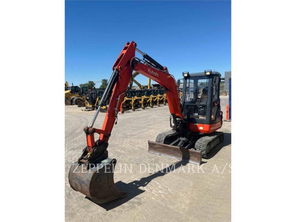 Kubota KX101-3A4 ミニ油圧ショベル 7t以下（ミニユンボ・ミニディガー）