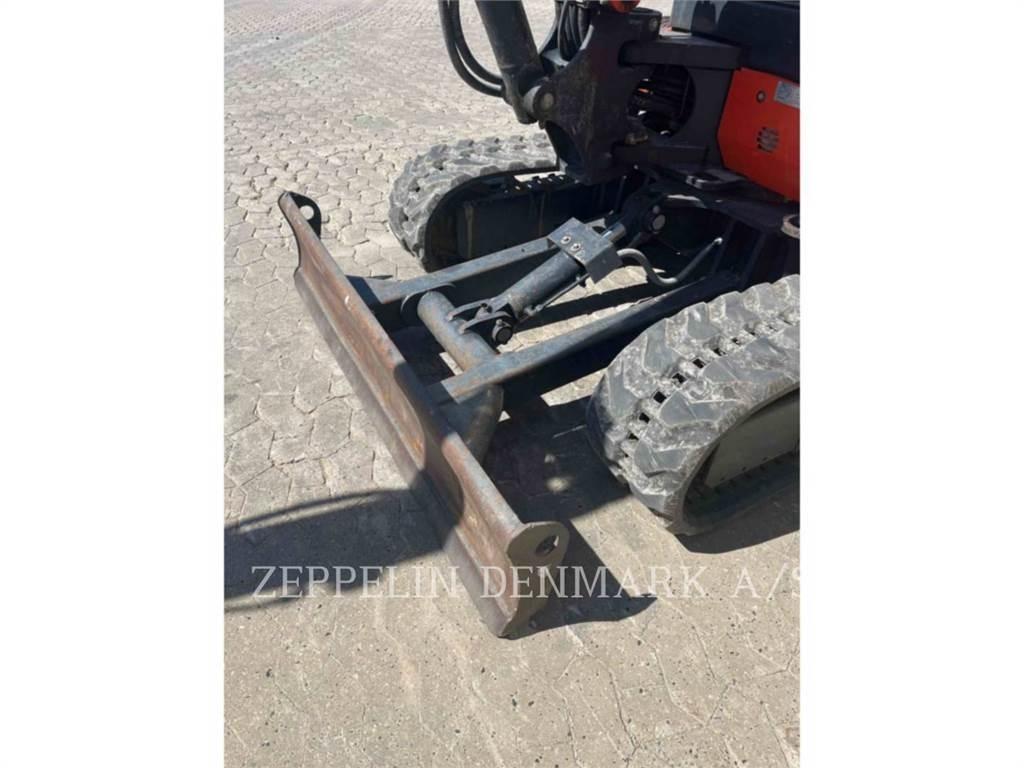 Kubota KX101-3A4 ミニ油圧ショベル 7t以下（ミニユンボ・ミニディガー）