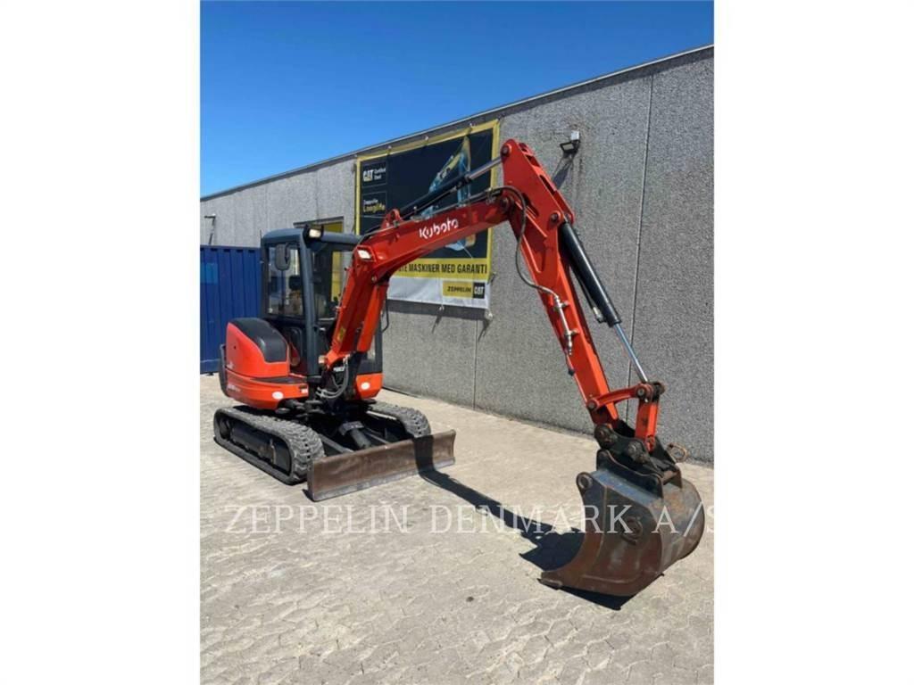Kubota KX101-3A4 ミニ油圧ショベル 7t以下（ミニユンボ・ミニディガー）