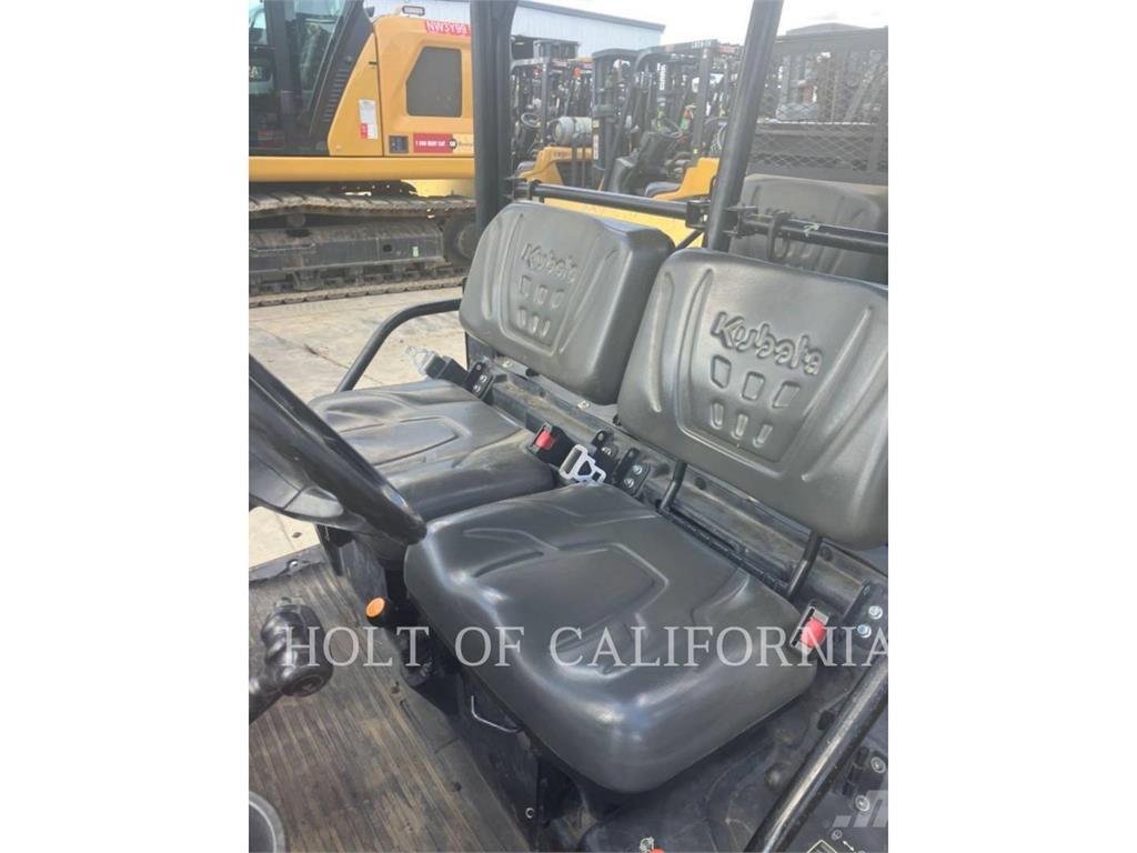 Kubota RTVX1140W ゴルフカート