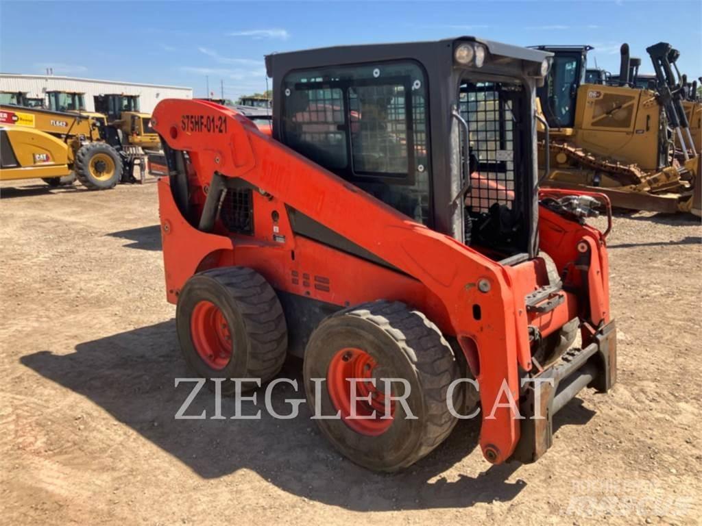 Kubota SSV75 スキッドステアローダー