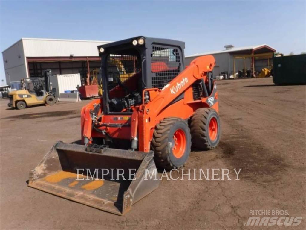 Kubota SSV75 スキッドステアローダー