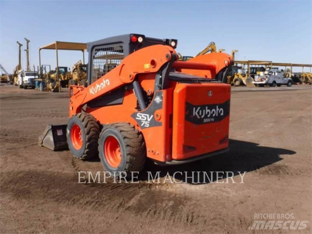 Kubota SSV75 スキッドステアローダー