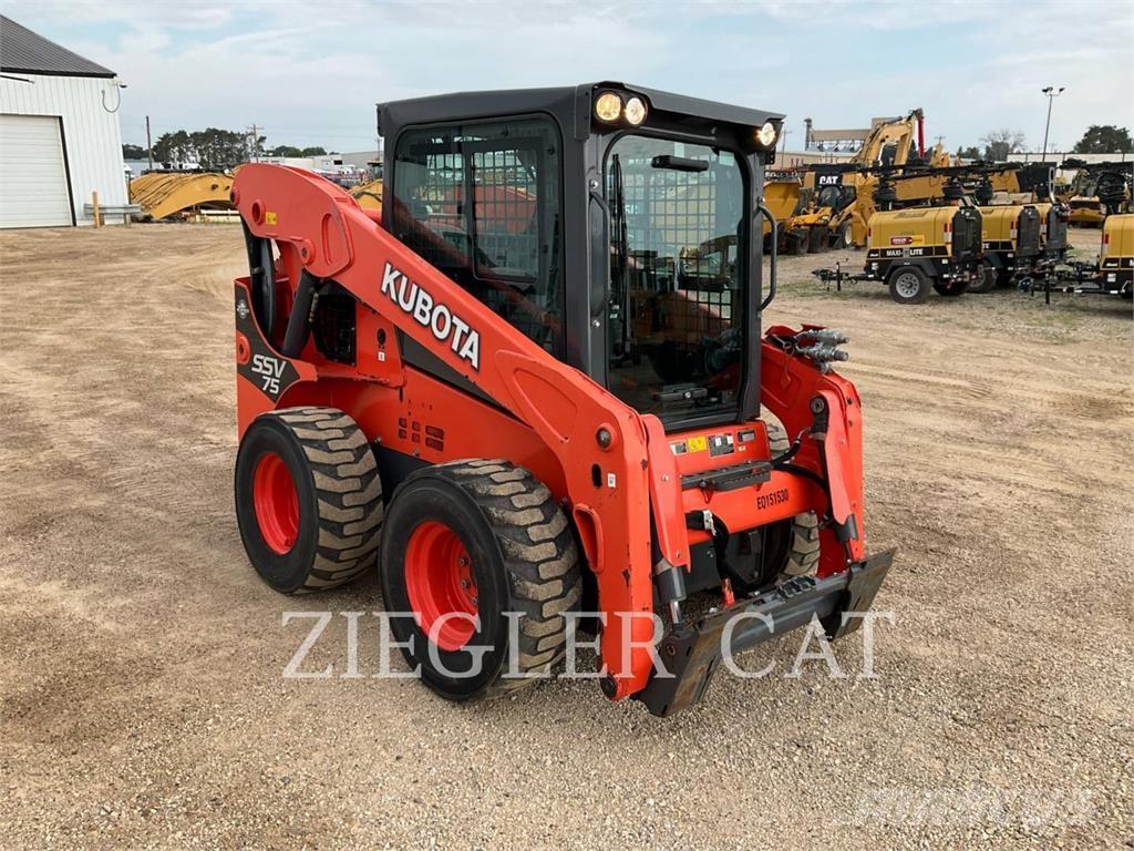 Kubota SSV75 スキッドステアローダー